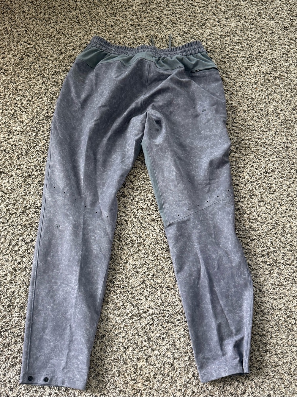 lululemon athletica Men's Charcoal Gray Performance Leggings